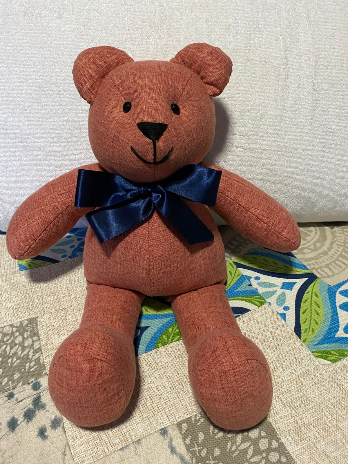 Oso de peluche artesanal
