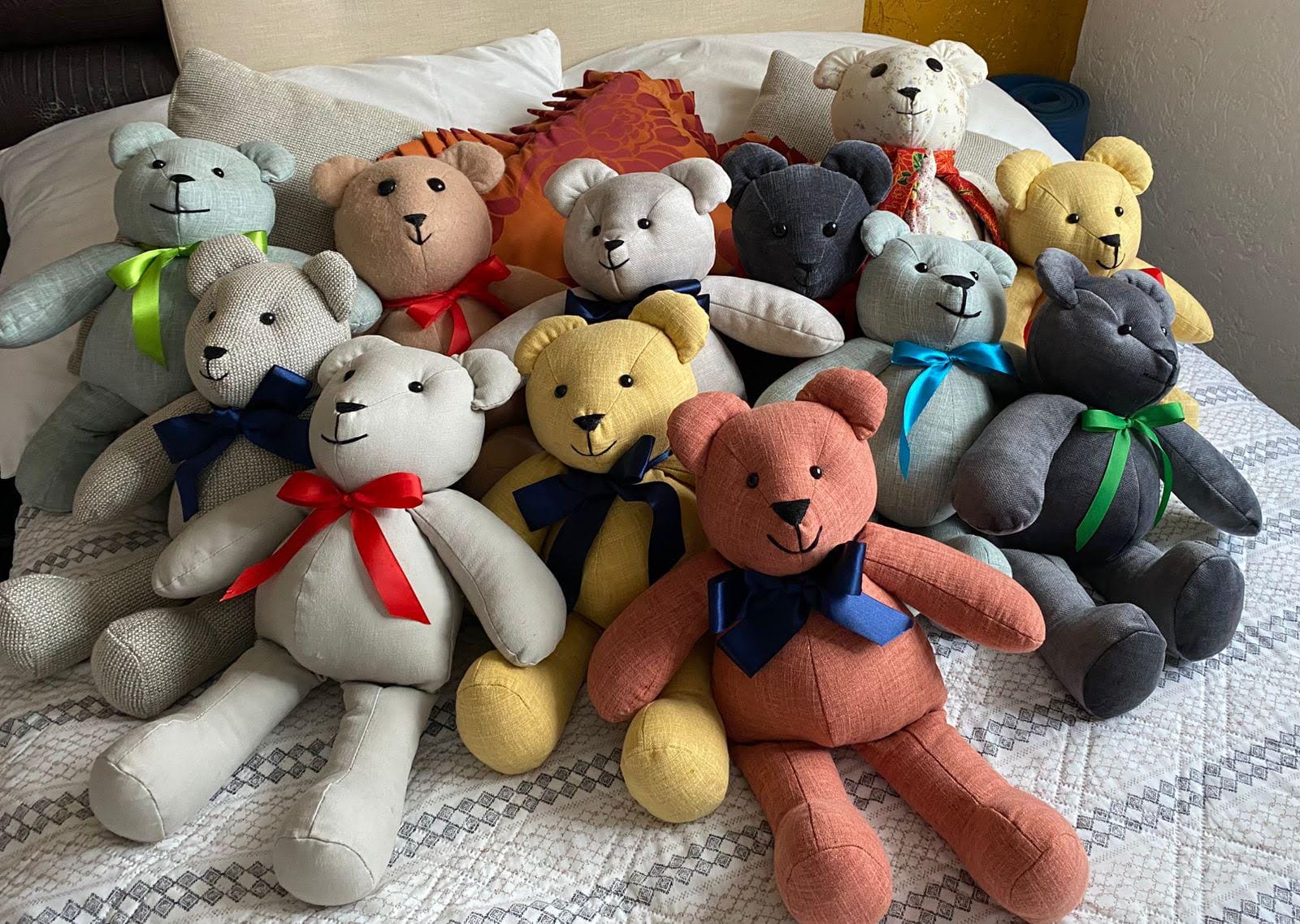 Oso de peluche artesanal